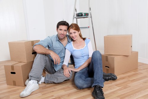 Careful box labelling and packing materials for relocation