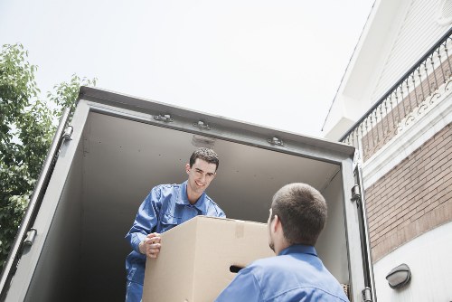 Checklist and packing supplies for a smooth house move